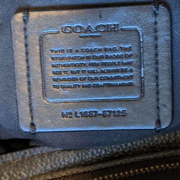 Coach Edie 31 Shoulder Bag Black Leather - Picture 5 of 11